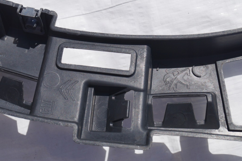 фото №10, Направляющая бампера задняя левый peugeot rifter 9816768880