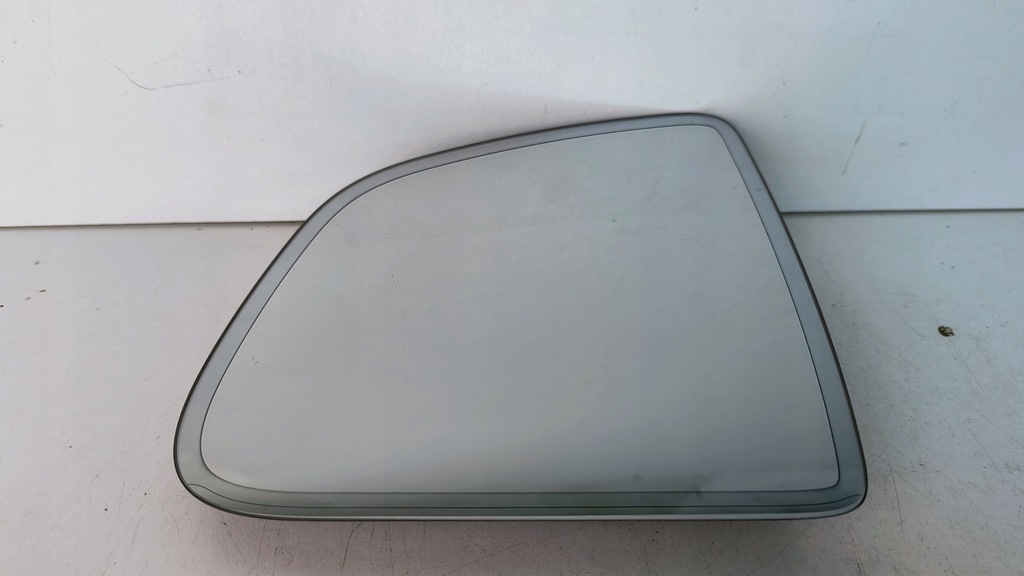 фото №1, Вкладиш дзеркало лівий перед tesla model y