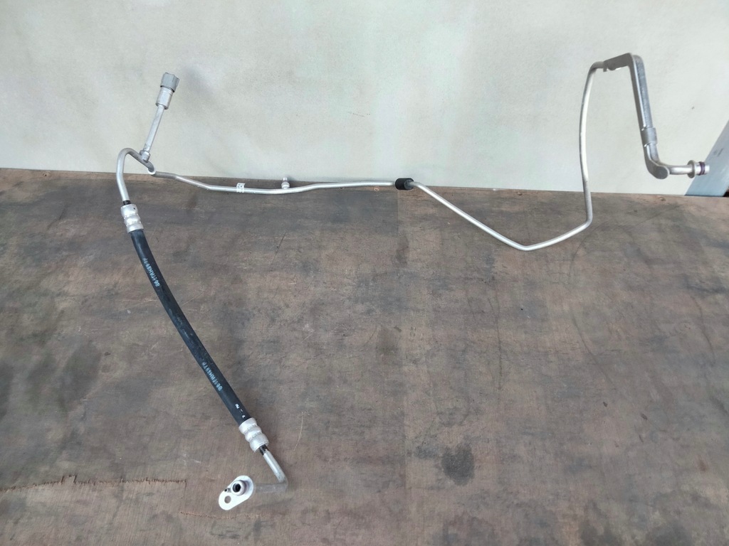 фото №1, Шланг кондиционера 2q2816741j