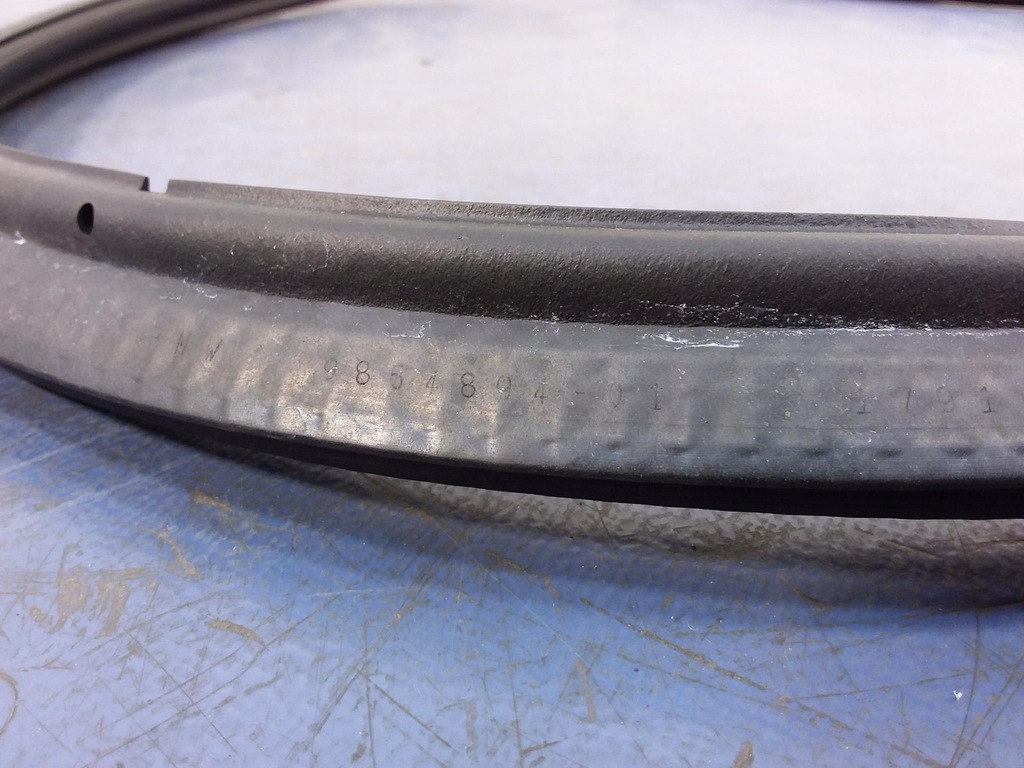 фото №5, Bmw x7 g07 прокладка крышки багажника 9854894