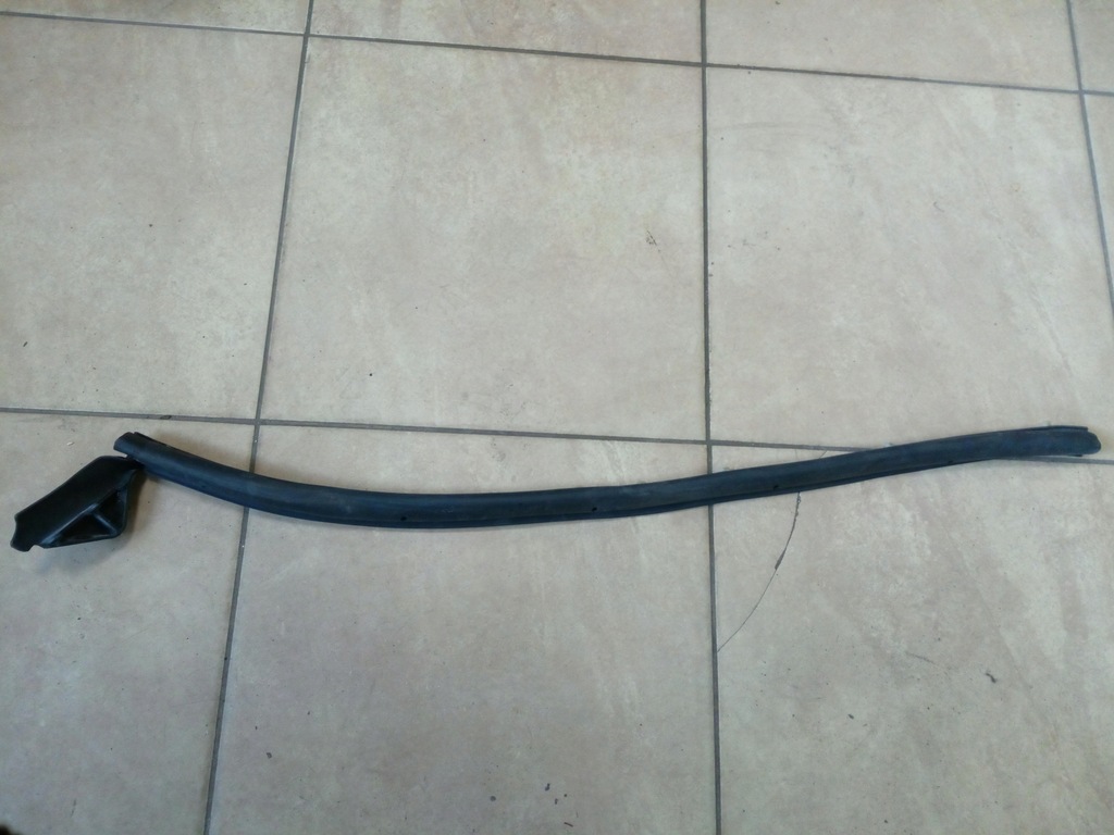 фото №1, Рамка прокладка двері ford b-max oryg.