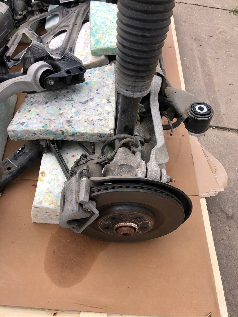 фото №12, Audi a8 d4 lift 3,0 tfsi подвеска передние 56km