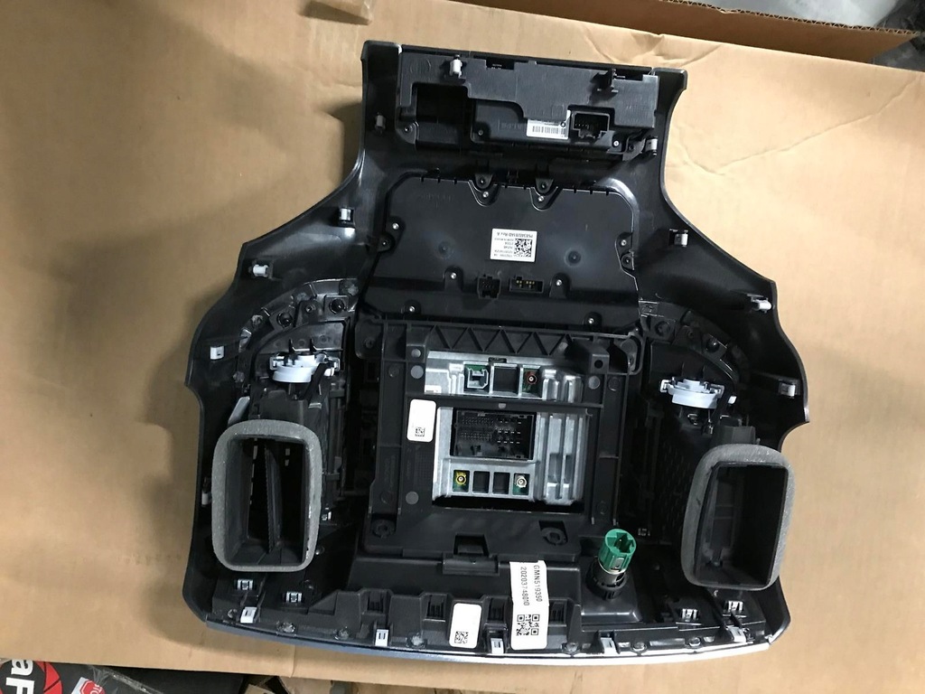 фото №5, Dodge ram 2019-2022 панель приборная панель переключатель радио