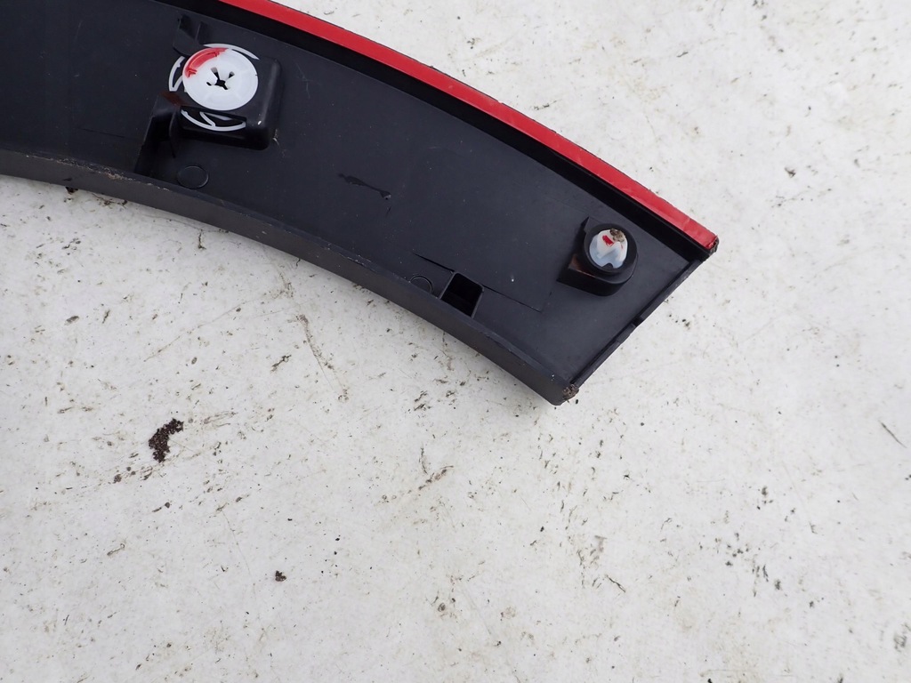 фото №13, Dacia dokker stepway 12- молдинг крила ліва перед