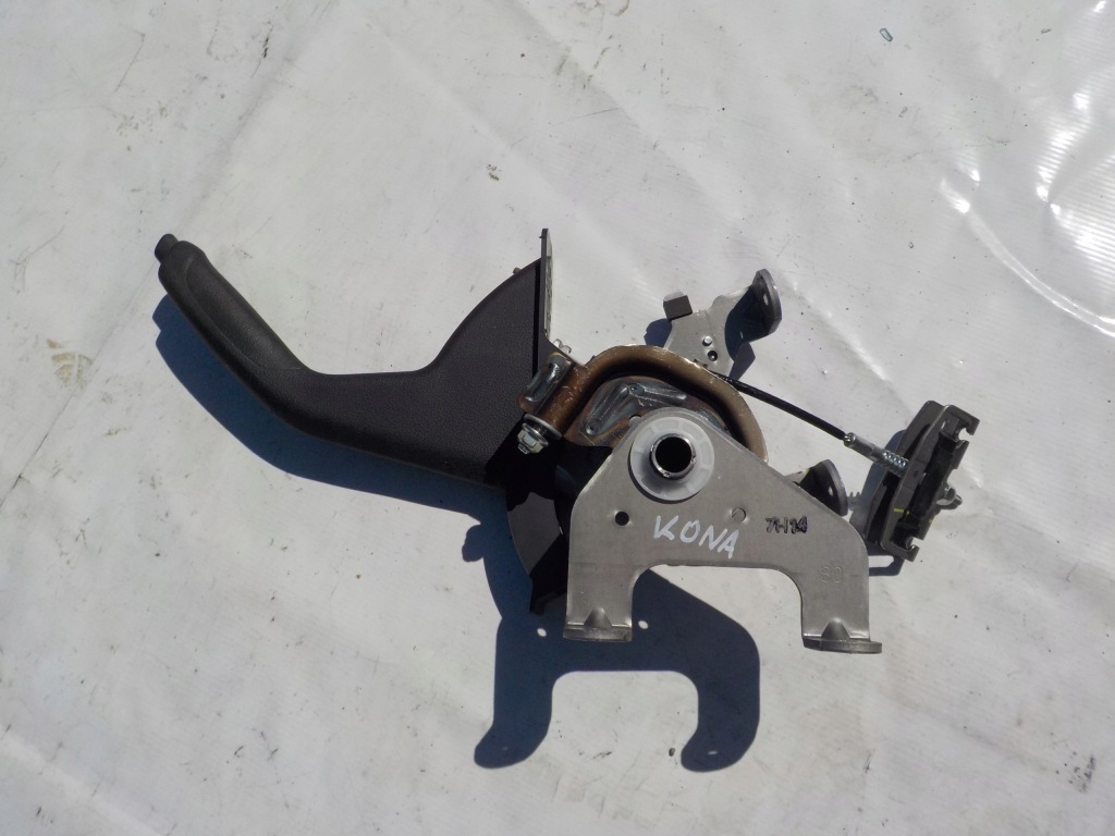 фото №1, Hyundai kona 1.0t 17-dźwignia тормоза ручного eu