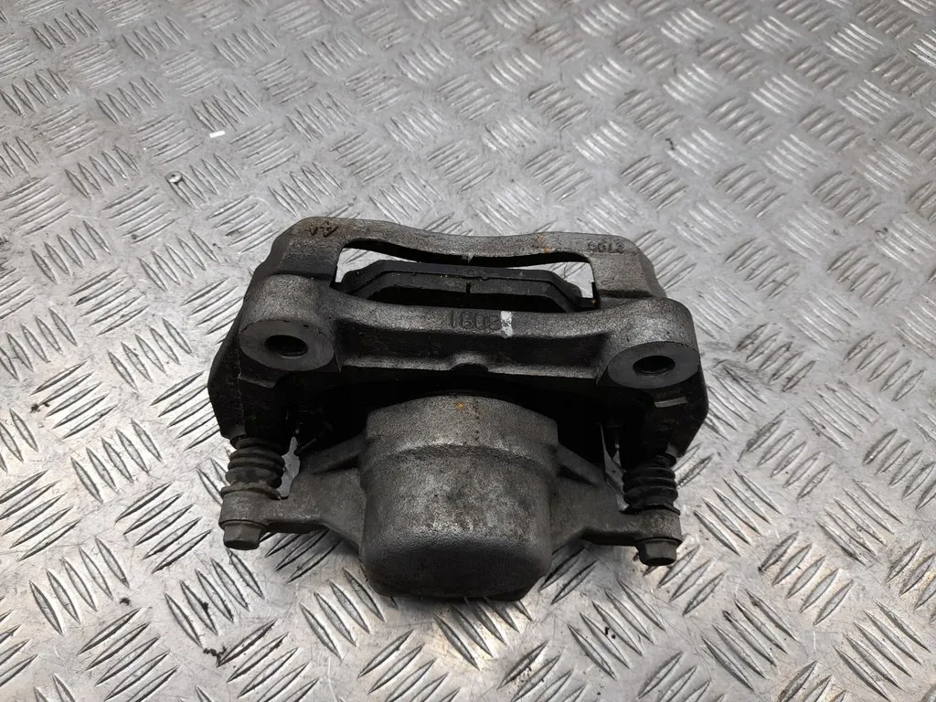 фото №5, Chevrolet camaro 84156748 с передний суппорты