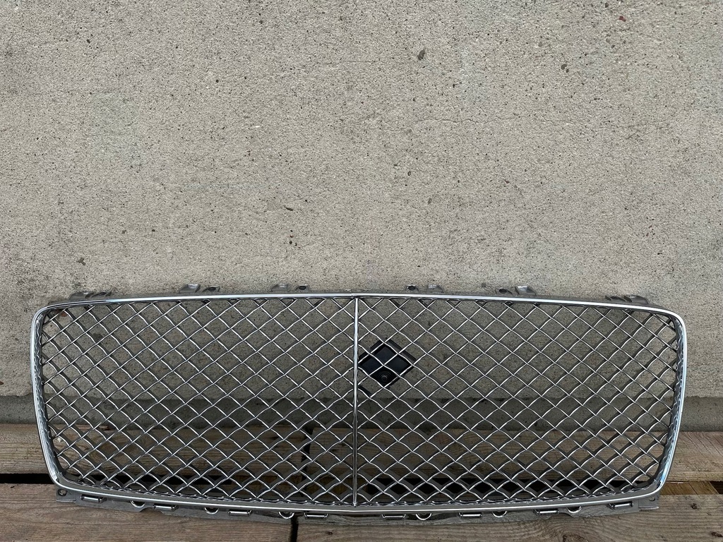 фото №1, Решётка радиатора решётка радиатора перед передняя bentley continental gt 3sd 3sd853667a камера