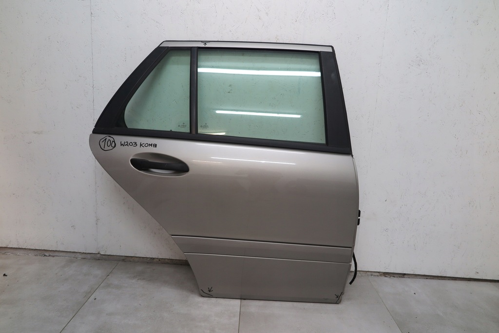 фото №1, Двері правий задня задні mercedes w203 kombi