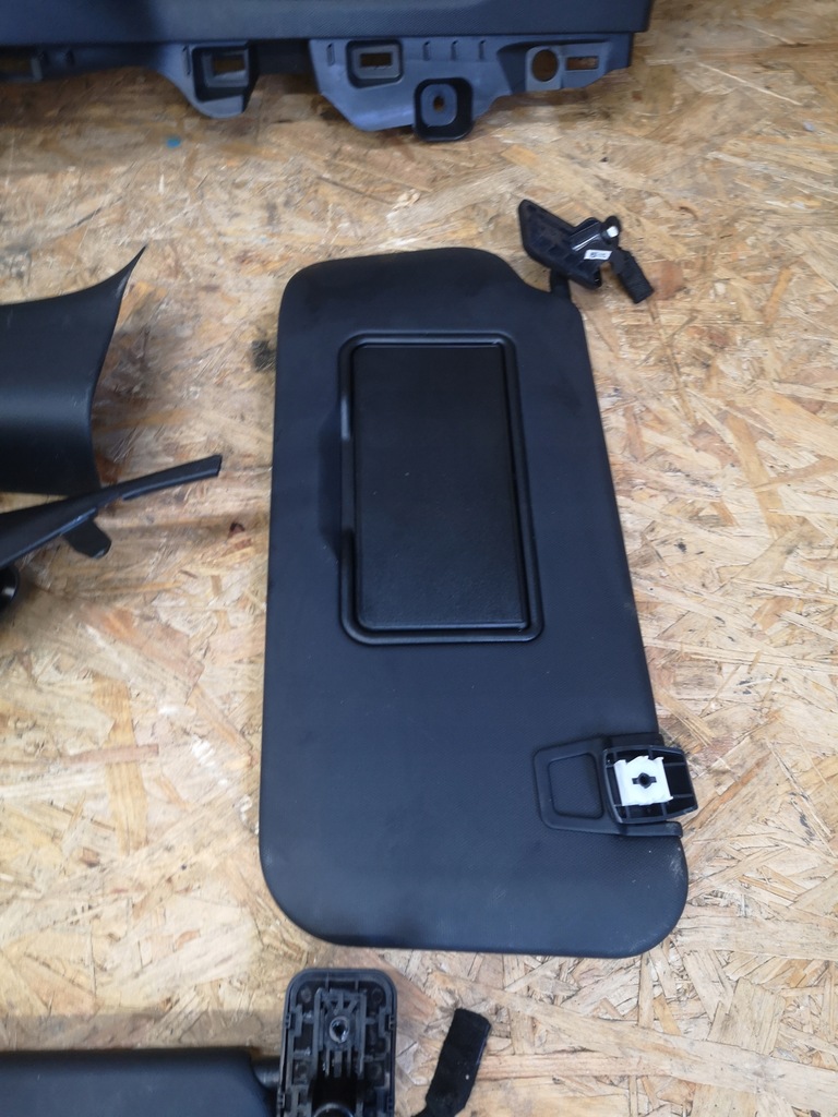 фото №14, Ford kuga mk3 потолок панорама стойки