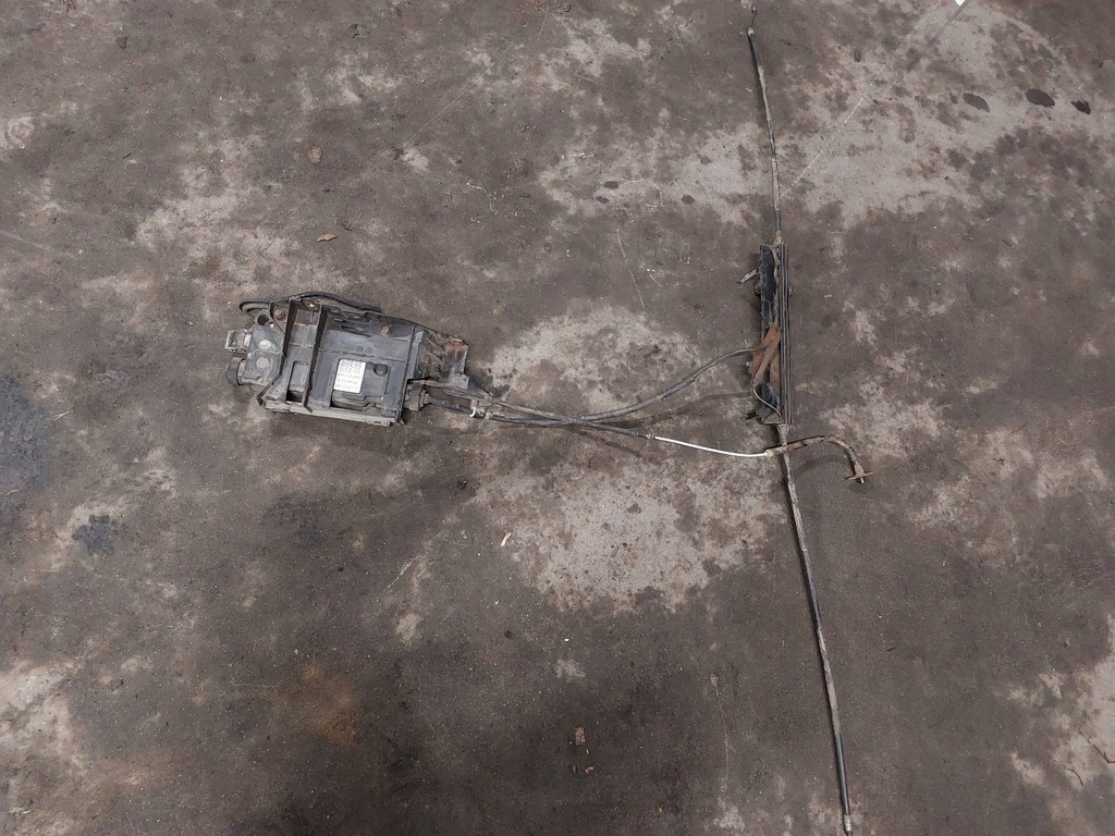 фото №1, Тормоз ручной электрический renault grand scenic ii megane 8200396849