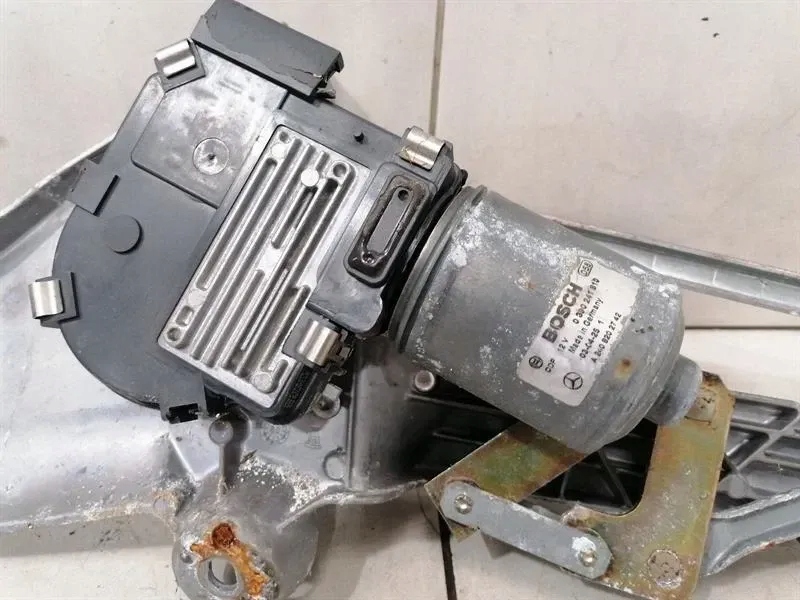 Maybach 62 v240 передняя часть дворник тяга a2408200842 rhd правый hand drive Недорого