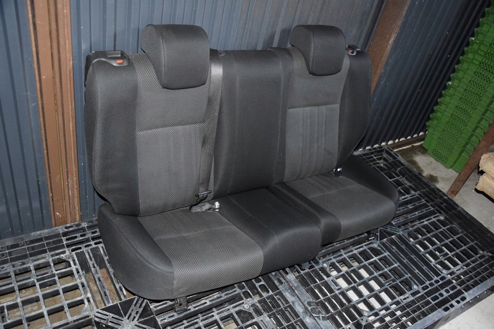 фото №2, Alfa romeo 147 lift заднє сидіння задня