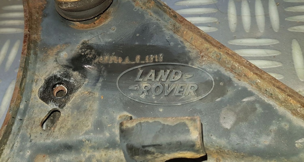 фото №9, Land rover discovery 4 iv рычаг верхний левый перед