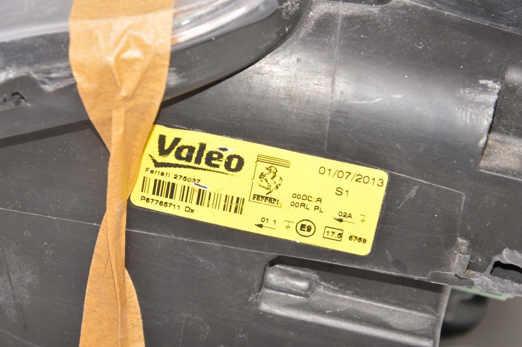 фото №14, Ferrari f12 berlinetta f152 лампа правий перед