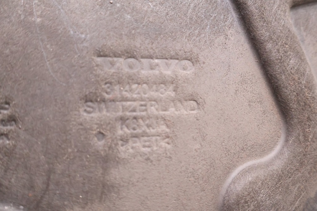 фото №5, Volvo v60 ii захист підвіска ліва задня 31420484