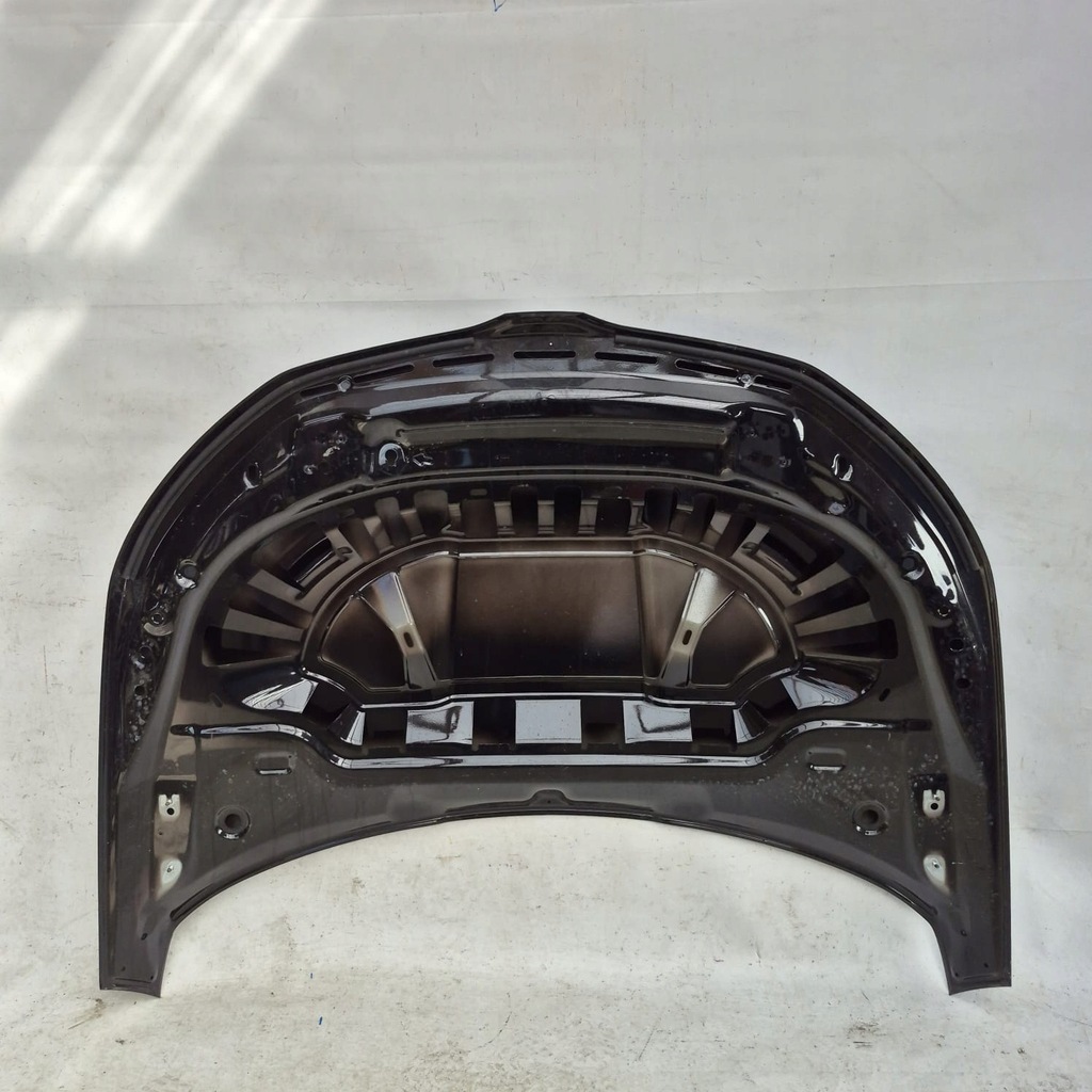 фото №12, Skoda kamiq 19- капот крышка двигателя