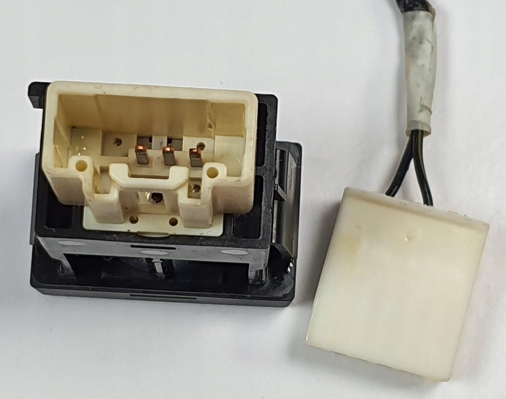 фото №3, Перемикач подушка безпеки mazda rx-8