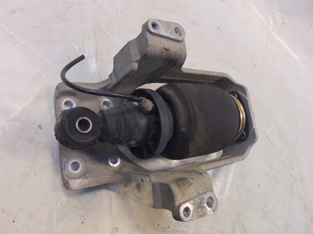 фото №7, Scania r420 r 08r подушка кабіни лівий задня