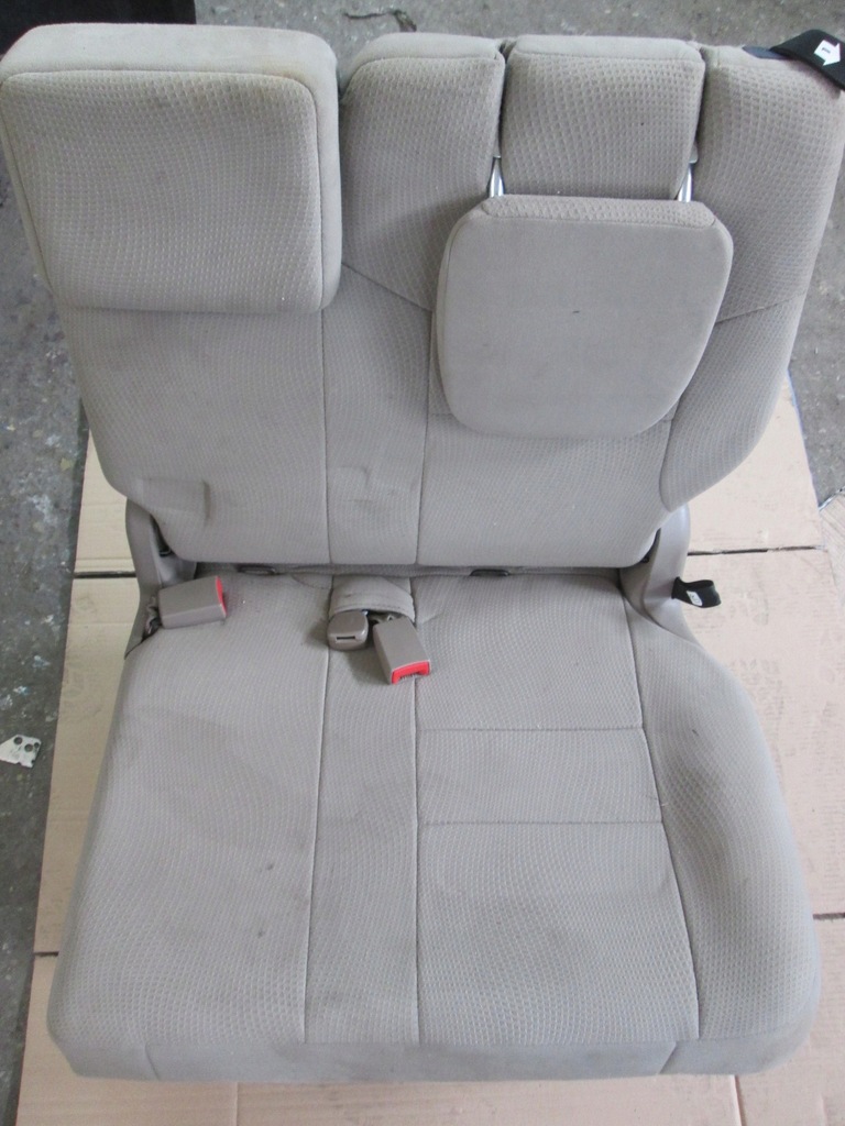 фото №13, Chrysler town country 11 заднє сидіння iii ряд сидіння задня dodge grand caravan