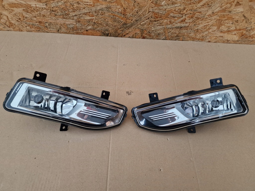 фото №1, Nissan qashqai ii lift leaf ii противотуманная фара правый левый