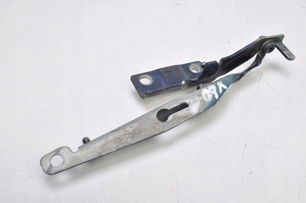 фото №1, Volvo s60 ii v60 петля капот 30799179 правый