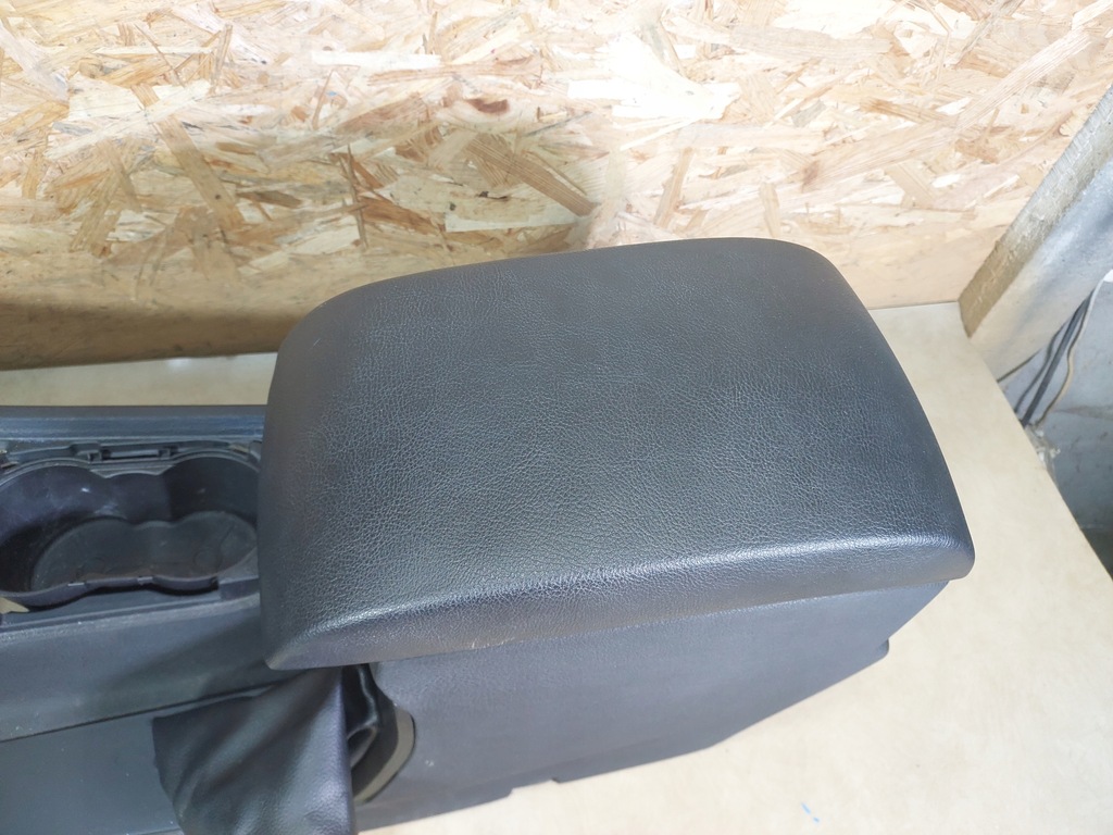 фото №5, Mondeo mk4 підлокітник