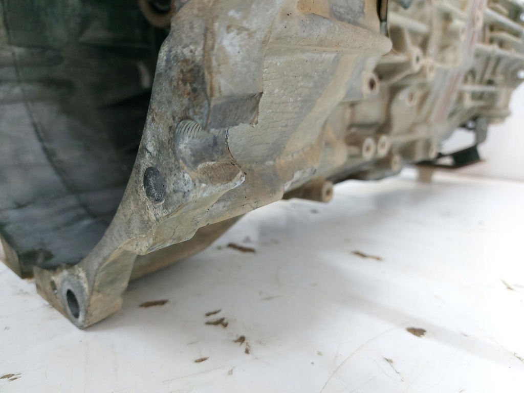 фото №10, Toyota hilux viii 8 2.4 d4d коробка передач передач механическая 2019