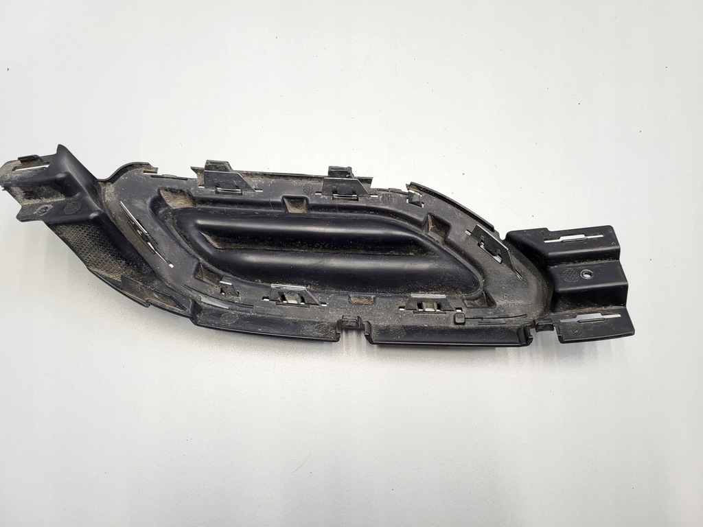 фото №12, Mercedes w206 c kl all-terrain решітка бампера задня