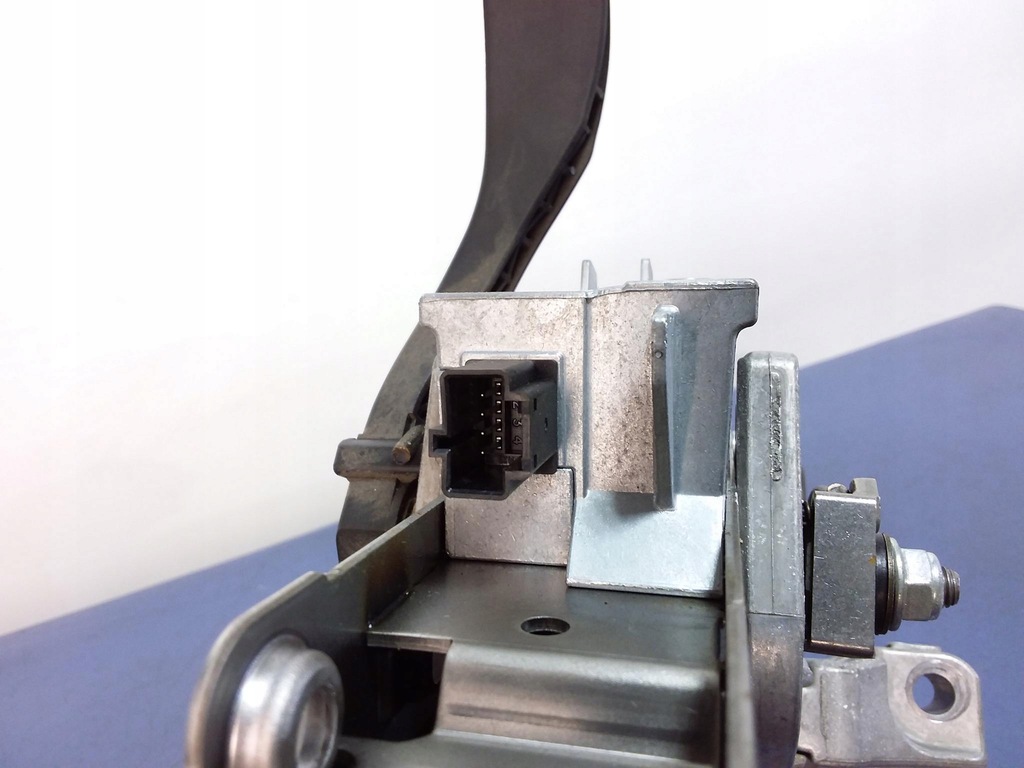 фото №9, Ford focus mk3 колонка рулевая крестовина