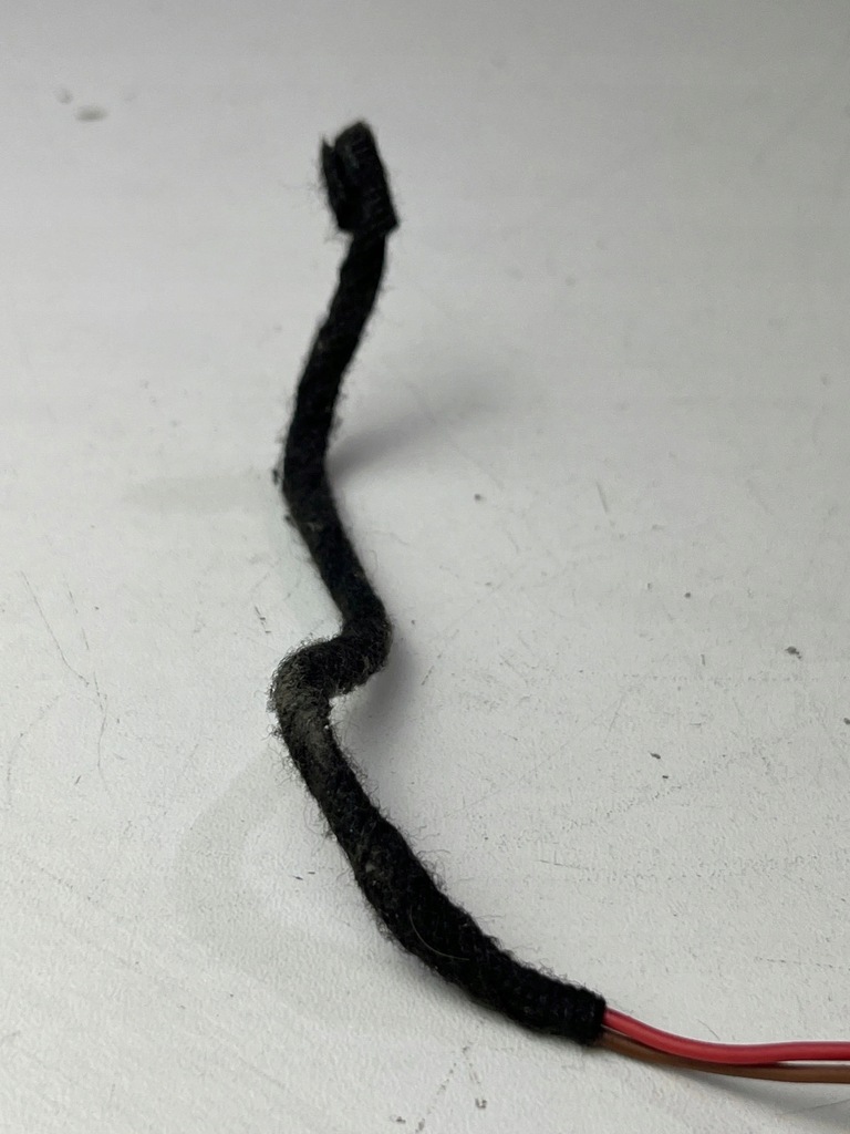 фото №5, Штекер колодка поперечина безопасности audi a5 8t