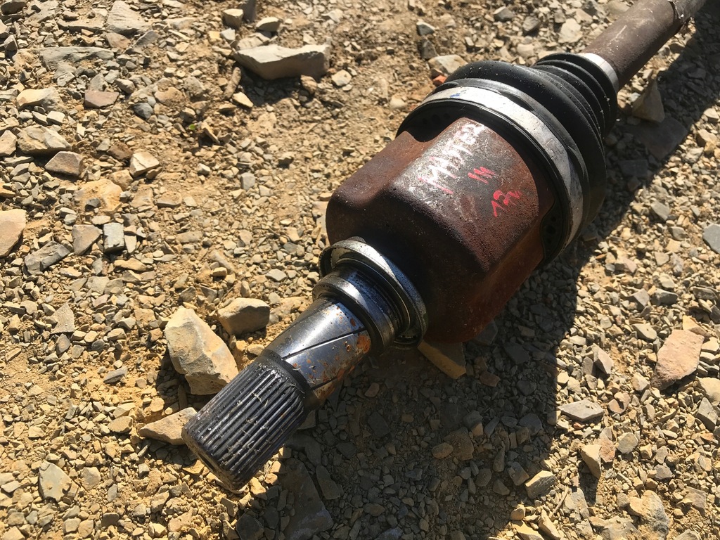 фото №2, Привідний вал ліва перед renault master iii 391012675r