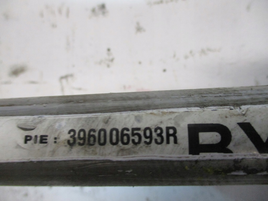 фото №4, Привідний вал ліва renault twingo iii 396006593r