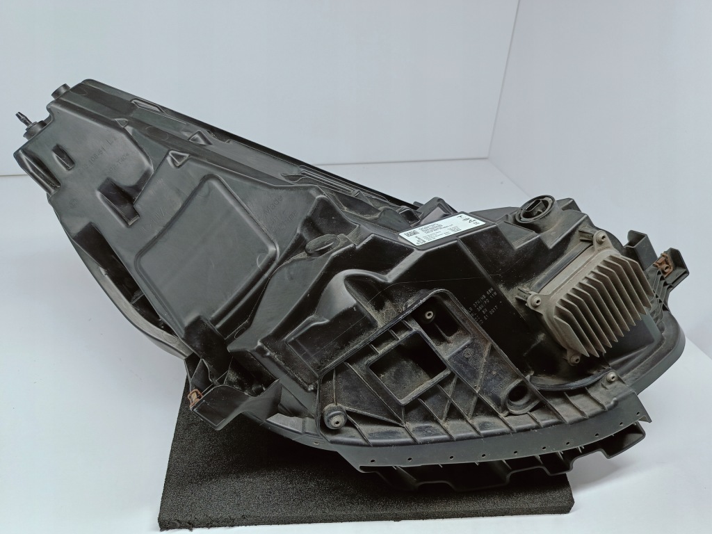 Tesla model 3 m3 my y рестайлінг  20- фара перед ліва full led європа  1514952-00-d Ціна