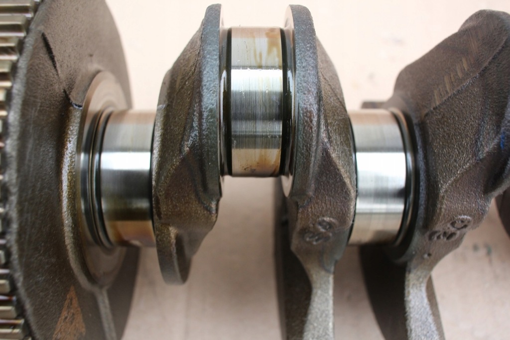 Wał колінчастий bmw n46b20b n46 2.0i номінал оригінальний e90 e91 e83 x3 в Україні