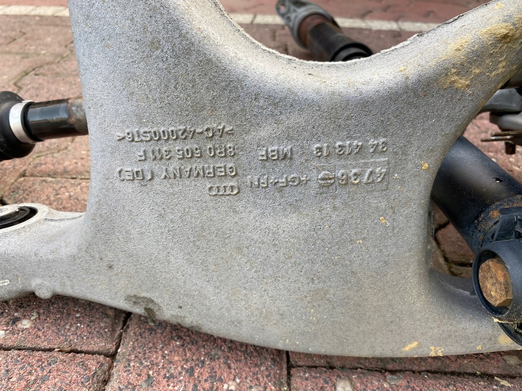 фото №14, Audi a6 c7 3.0 поворотний кулак лівий задня 8r0505431f привідний вал важіль підвіска амортизатор