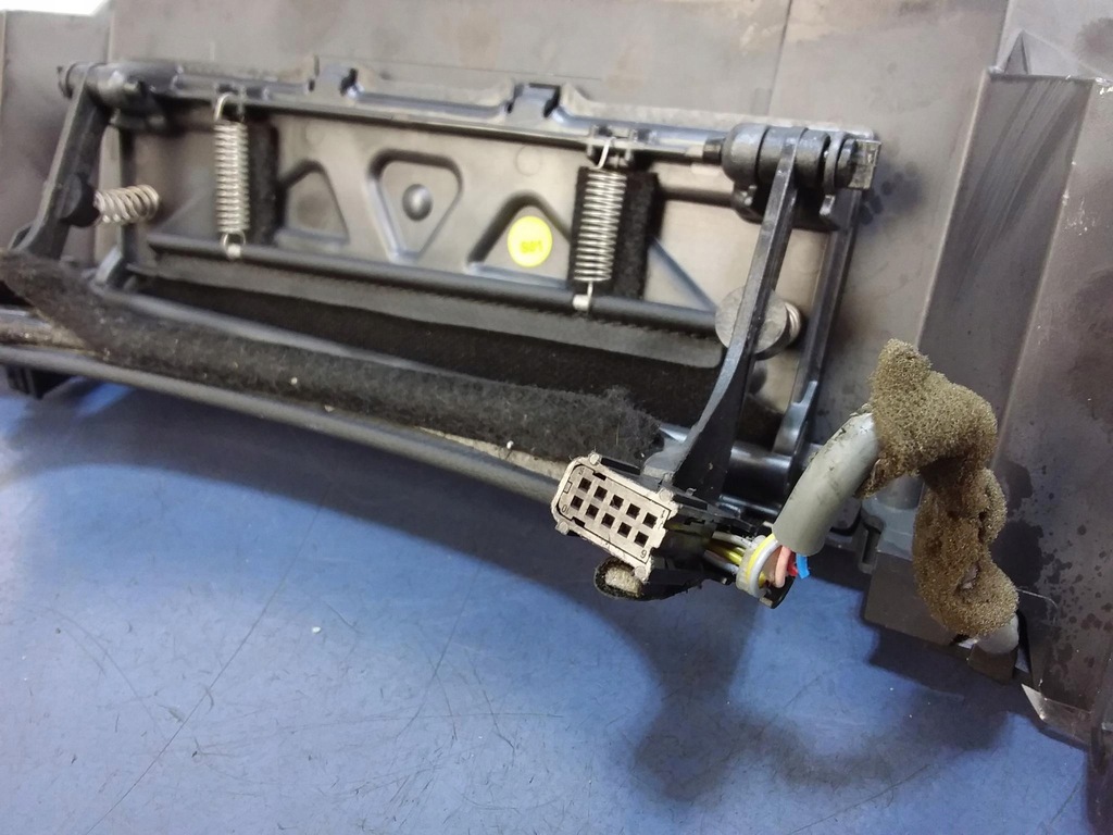 фото №4, Audi a8 d3 4.0 tdi лічильник прилади 4e0920900f