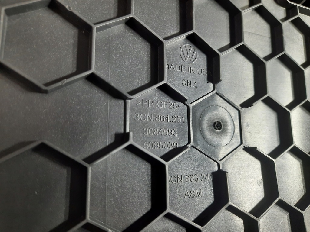 фото №11, Vw atlas 18-24 подлокотник бардачок 3cn.863.241 usa