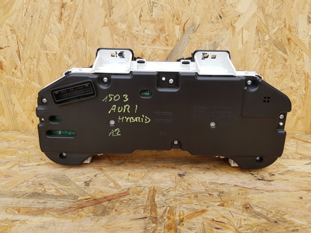 фото №5, Счетчик приборы toyota auris i lift hybrid