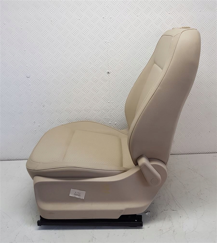 фото №8, Сиденье левый перед водителя vw polo 6r sedan vento