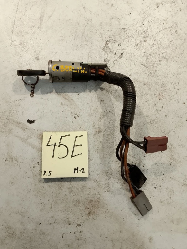 Купити Citroen berlingo 4162.w4 замок запалювання з ключ
