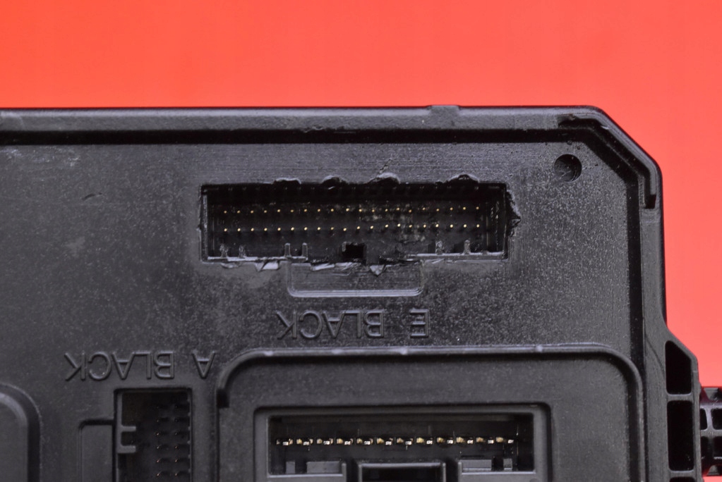 Блок керування модуль bcm 284b15986r s180098101 renault megane 3 3 1.5 dci Ціна