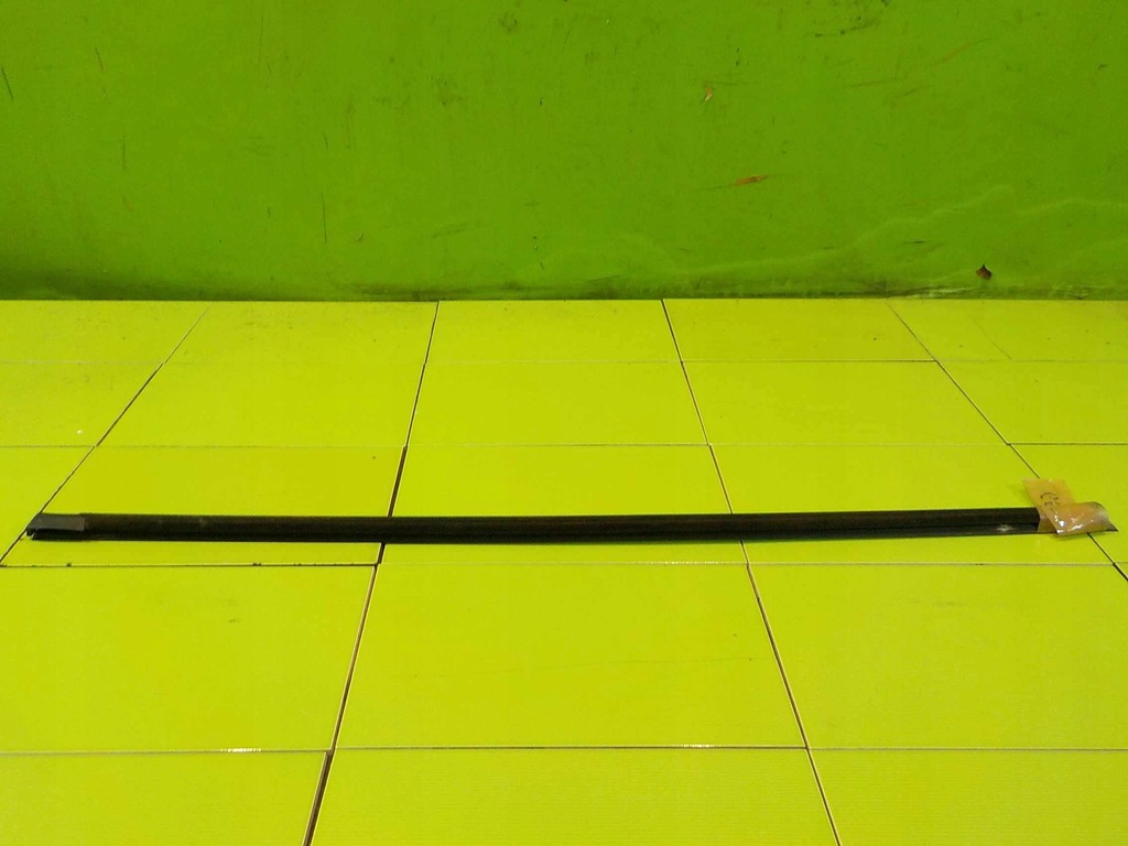 фото №4, Mito 09r 3d молдинг уплотнитель левая перед