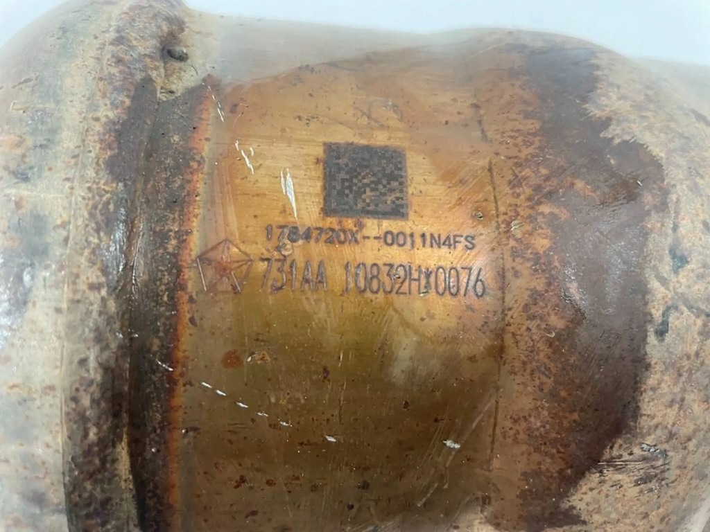 фото №6, Фільтр частинок твердих charger challenger srt 6.4 6.2 каталізатор dpf lh