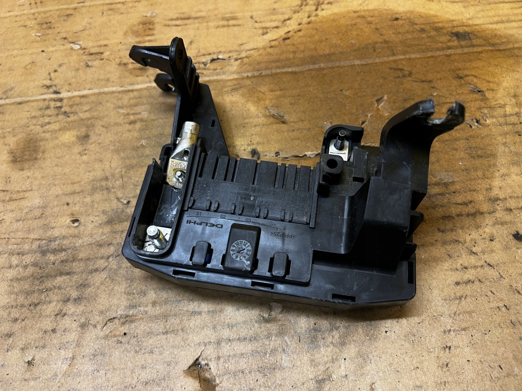 фото №1, Коробка модуль предохранителей mercedes gl x166