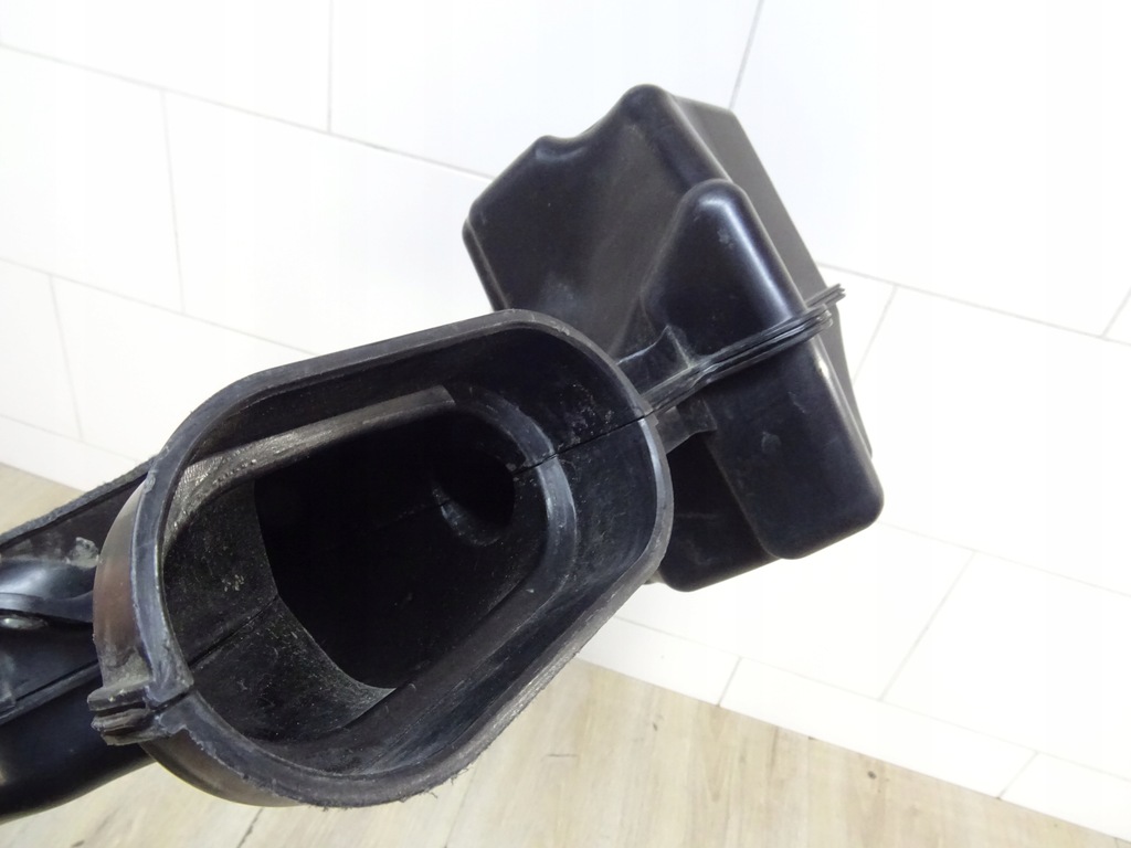 фото №8, Toyota c-hr chr труба воздухозаборник резонатор 17751-0t190