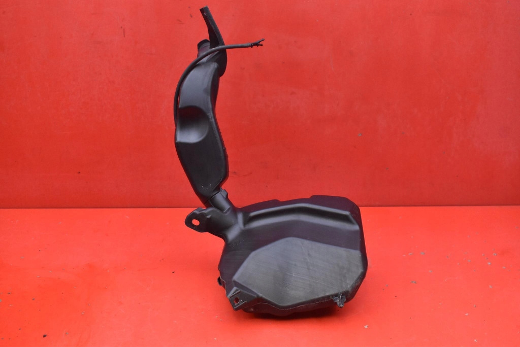 Бачок омивача 1490400-00-c tesla model y 78.4 kwh 514 km 20- в Україні