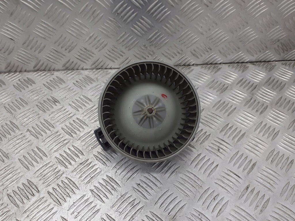 фото №7, Вентилятор обдув toyota yaris i