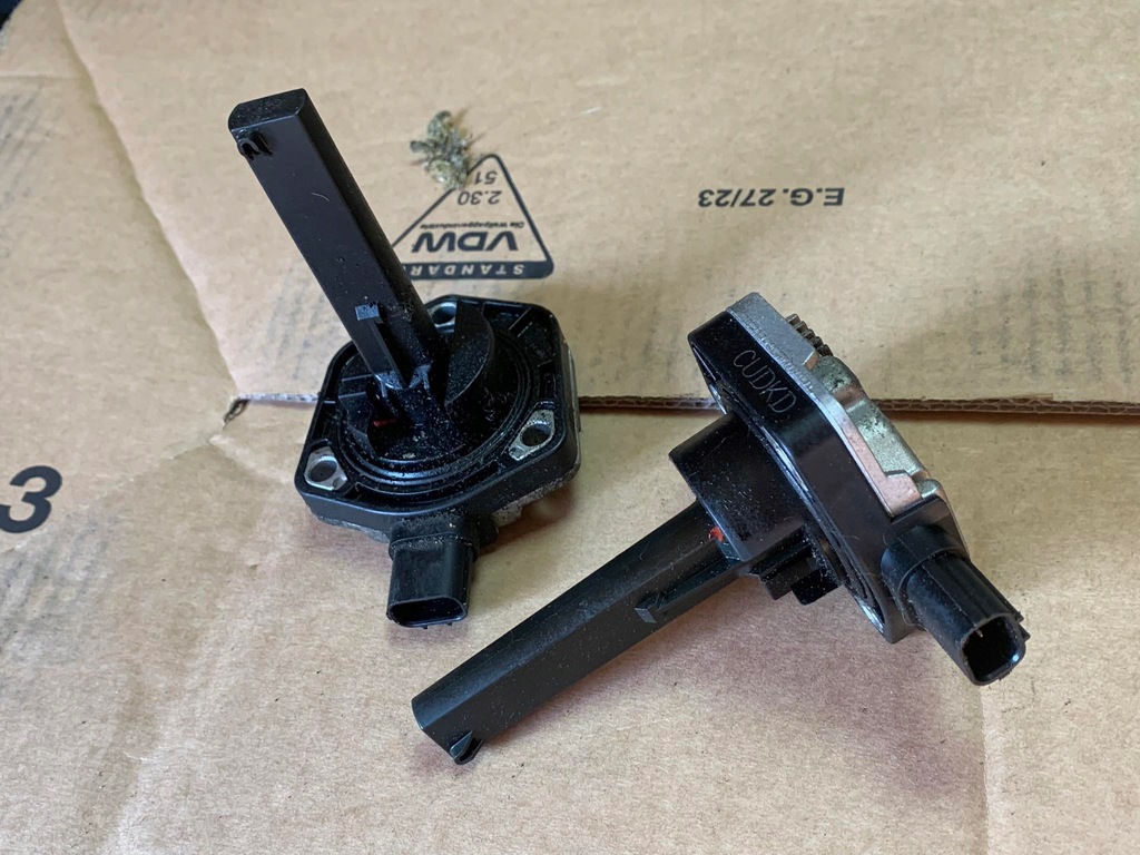 фото №2, Датчик рівня oleju___37310-rsa-g02