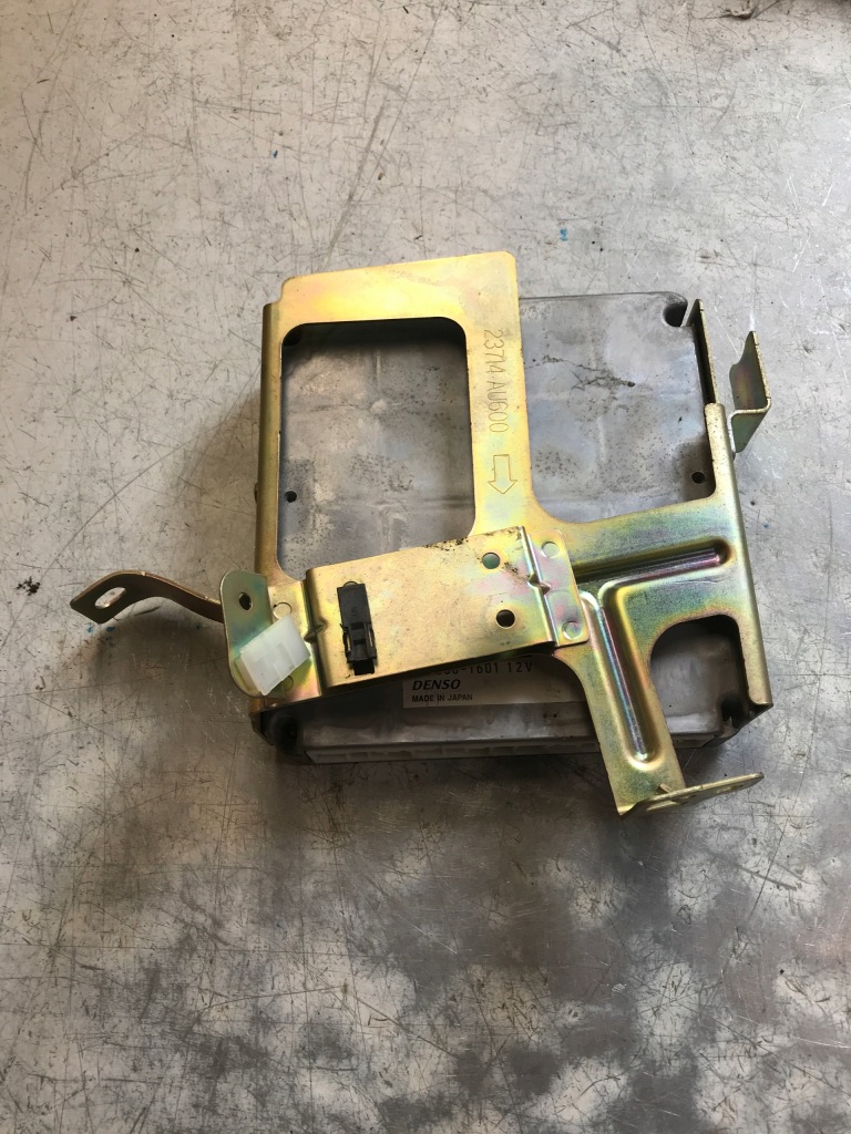 фото №1, Бортовий комп'ютер блок керування двигуна primera p12 23710au605