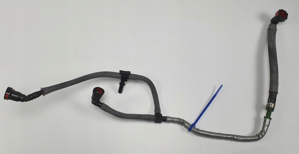 Шланг трубка пального land rover discovery iv l319 3.0 v6 d Ціна